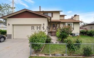 825 W Arapahoe Ave #B - Photo 1 of 1