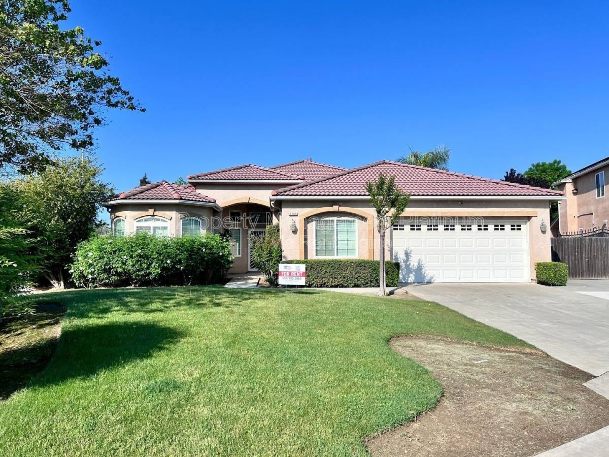 5705 E Erin Ave - Photo 2 of 10