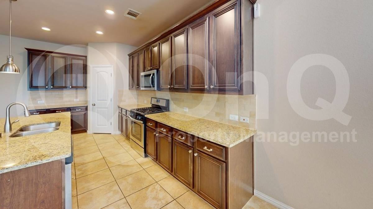 4104 Red Granite Ln - Photo 2 of 10