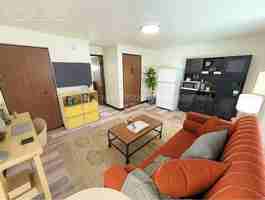 featured image of 1445 W Gateway Cir S #11A