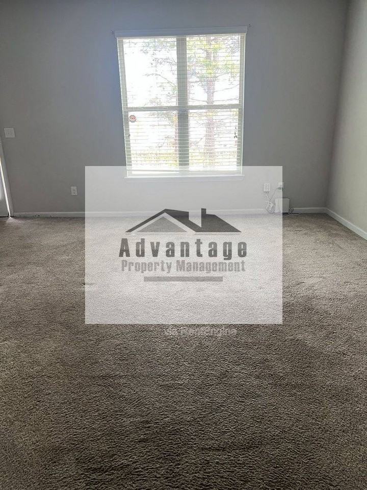 250 Magnaview Dr - Photo 3 of 10