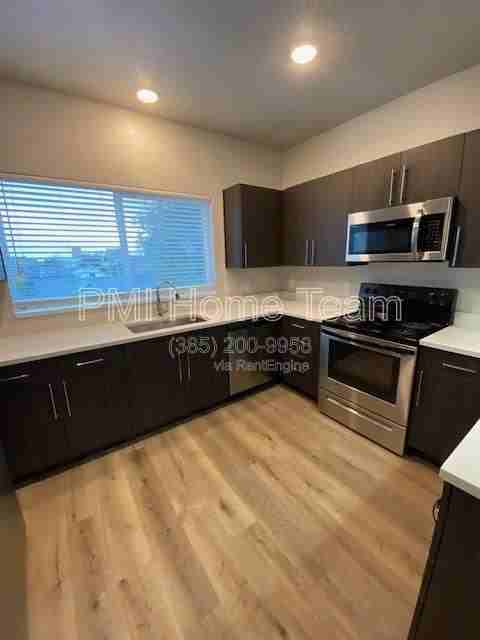 2874 Kiesel Ave #107 - Photo 2 of 10