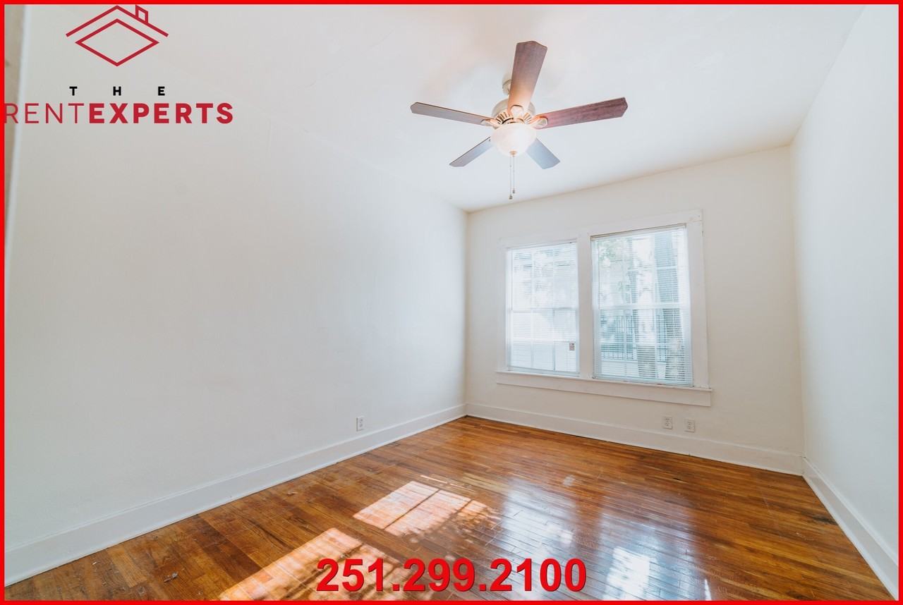 1852 1/2 Old Shell Rd - Photo 2 of 28