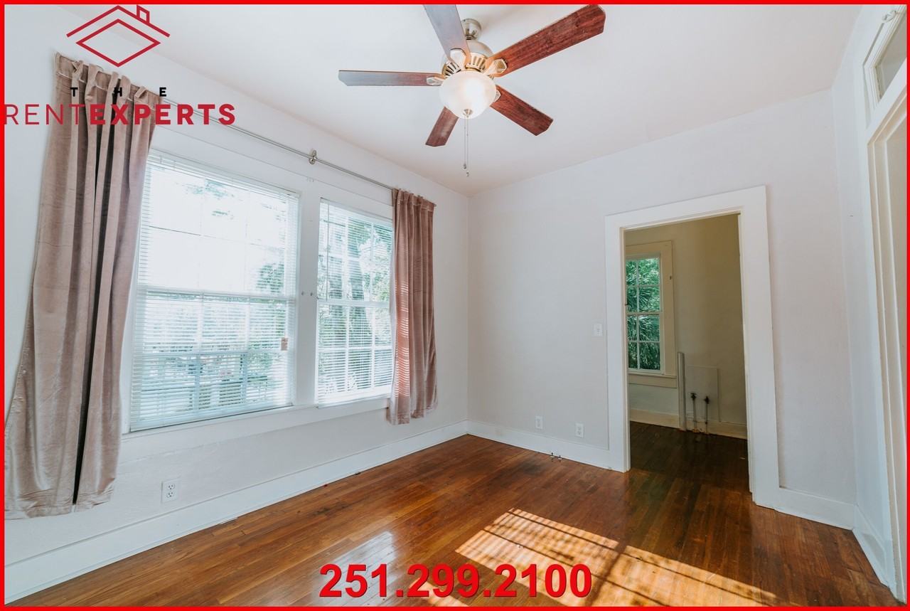 1852 1/2 Old Shell Rd - Photo 2 of 28