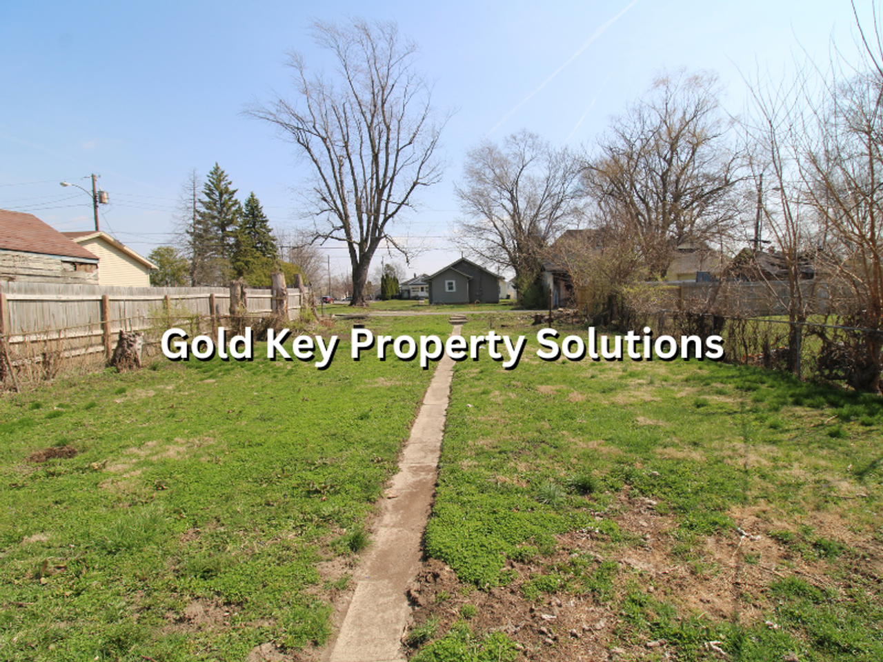 2324 Chase St - Photo 5 of 16