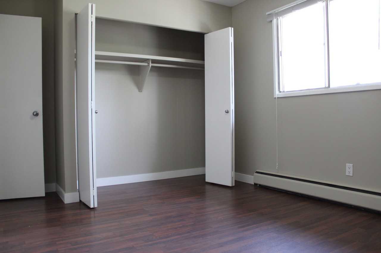 Willow Apartments - Photo 7 of 16