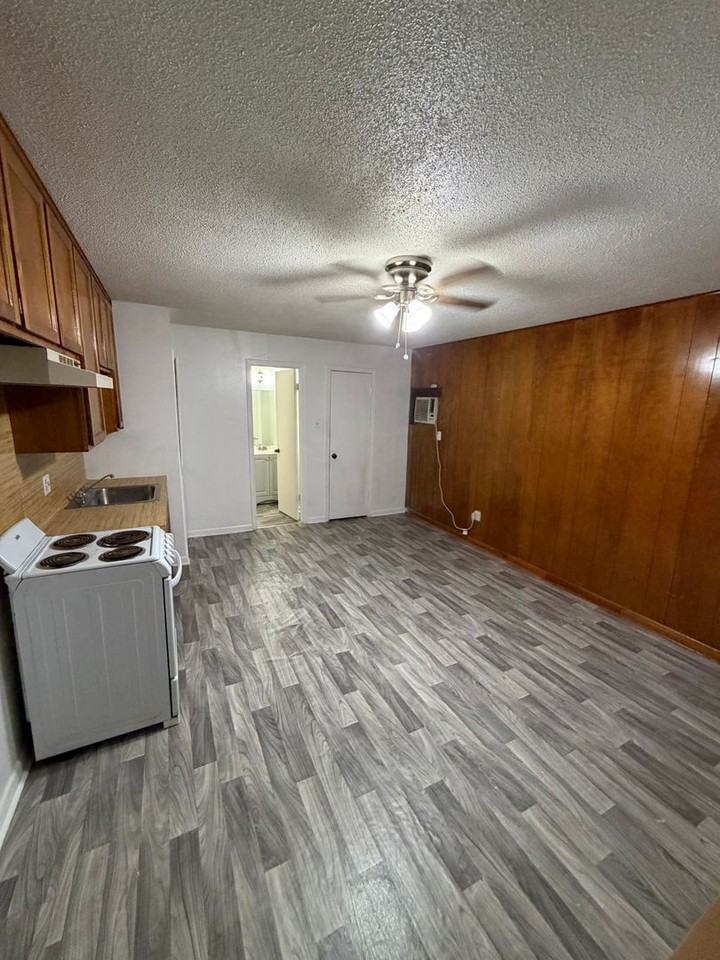 58 58 SH 75 N - M #M - Photo 2 of 4