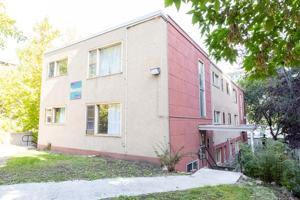 featured image of 9737 105 St Nw