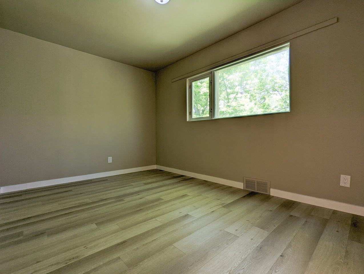 Heritage Trail Apartments 1 - Photo 2 of 11