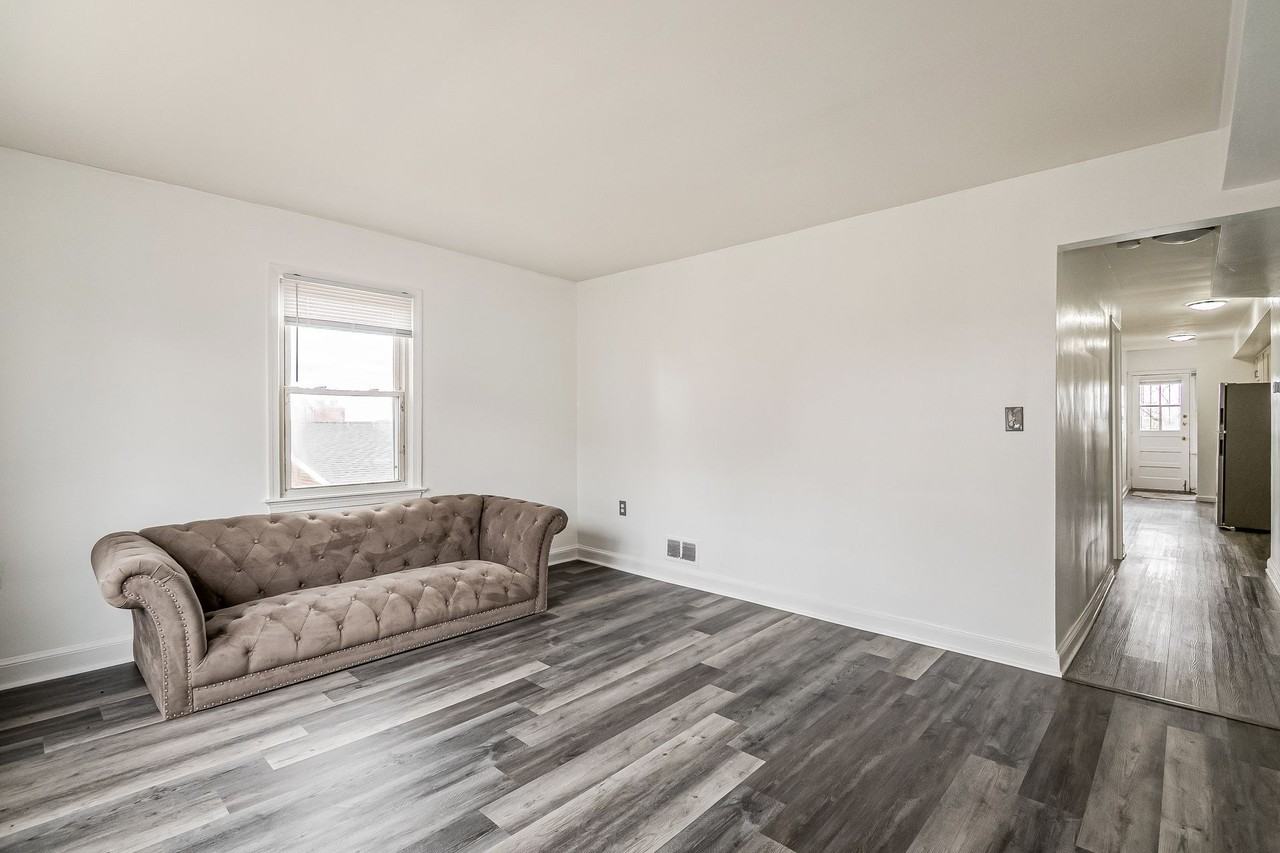 Astor Place Residences - Photo 2 of 15