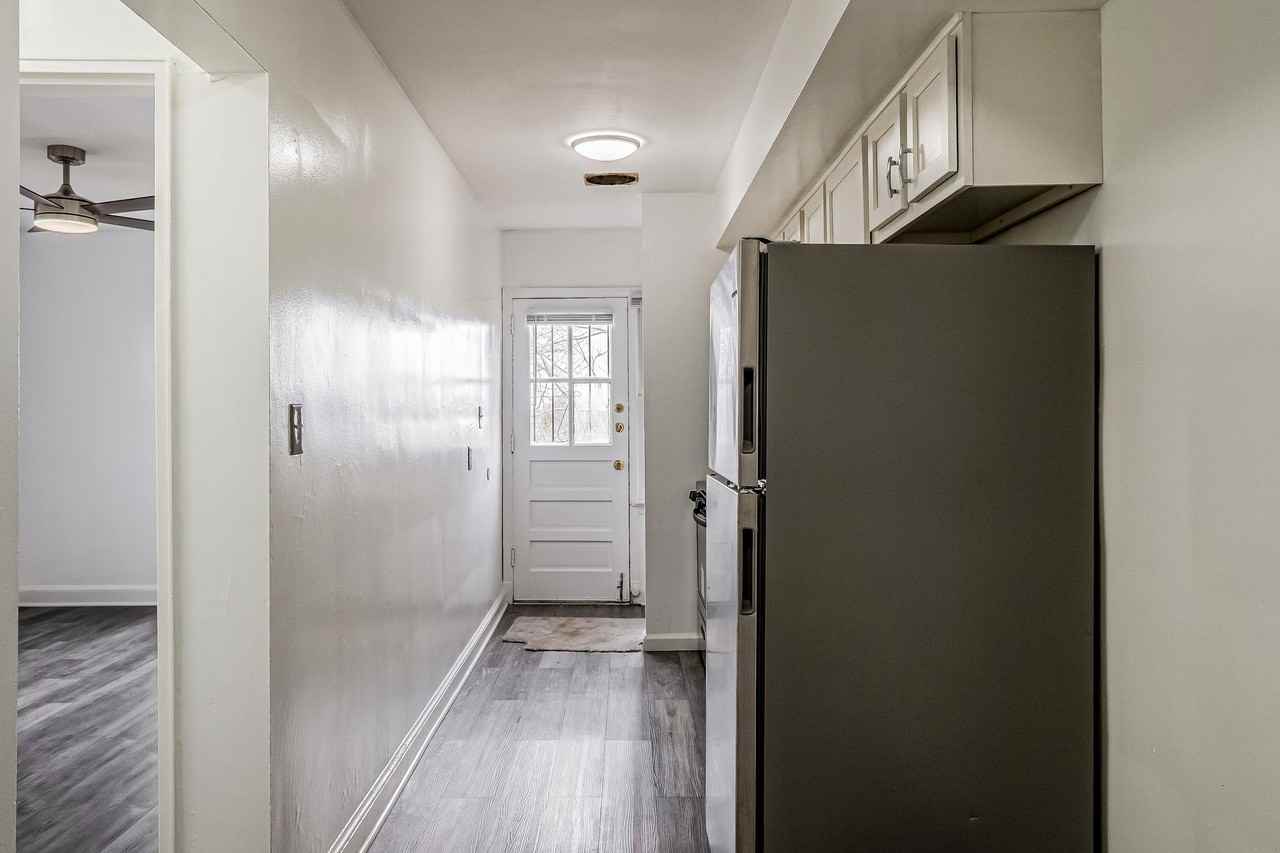 Astor Place Residences - Photo 7 of 15