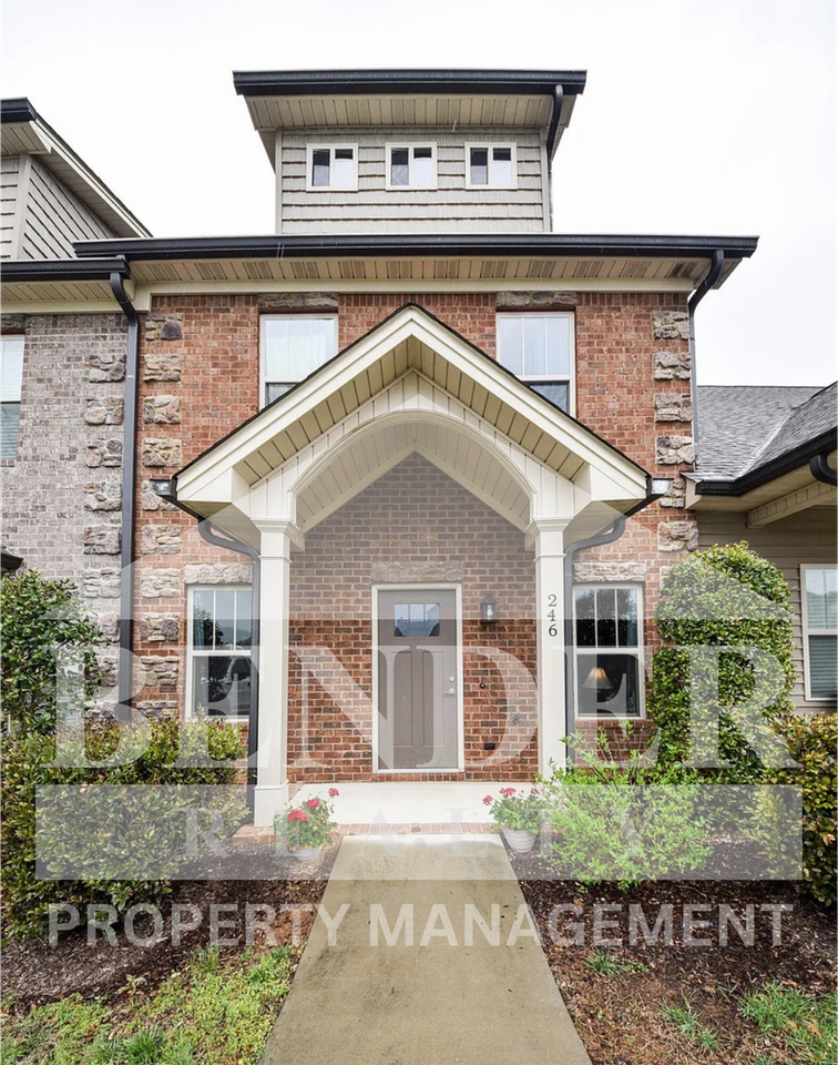 246 Bellingham Dr Ne