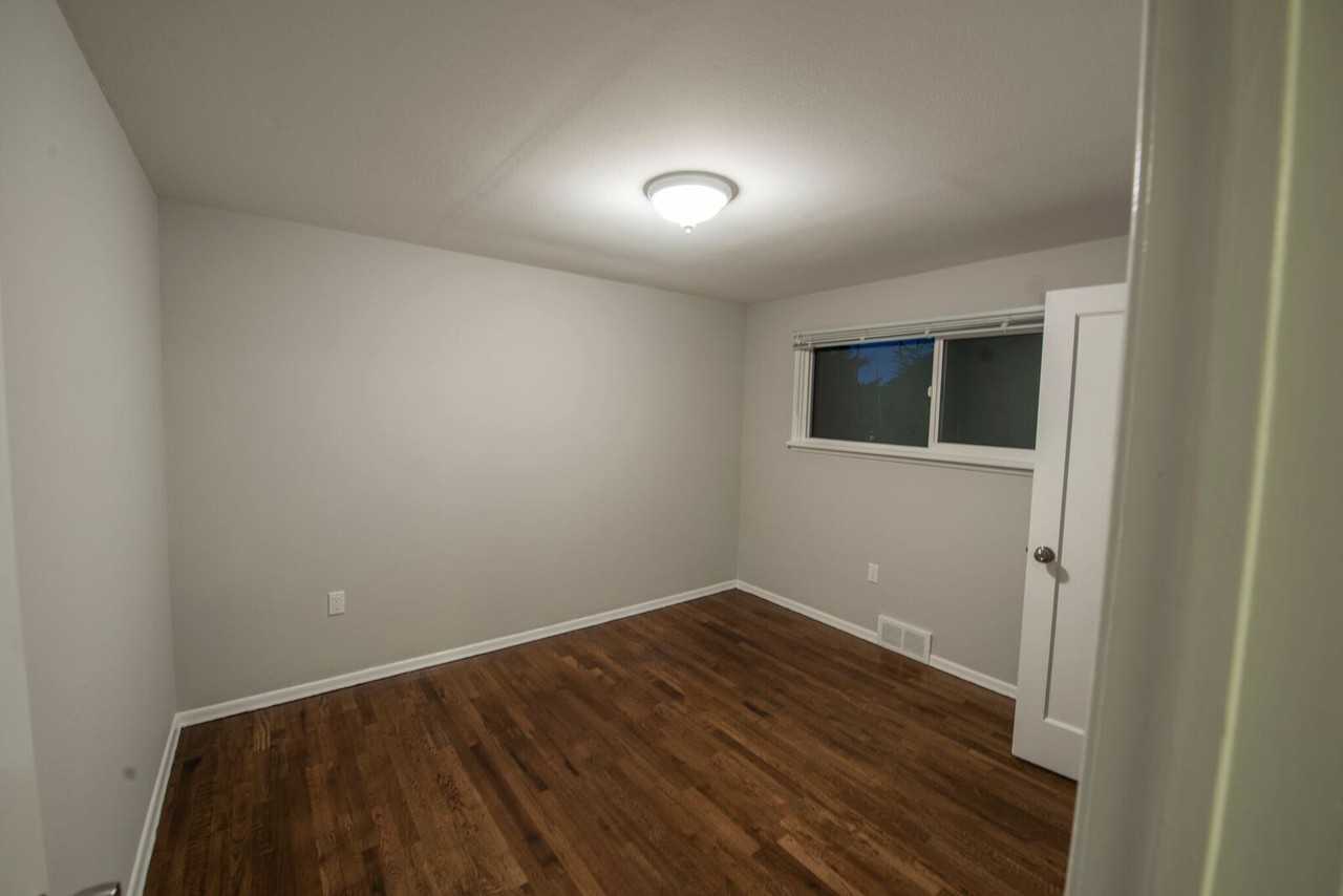 10039 Ashworth Ave N #1 - Photo 4 of 7