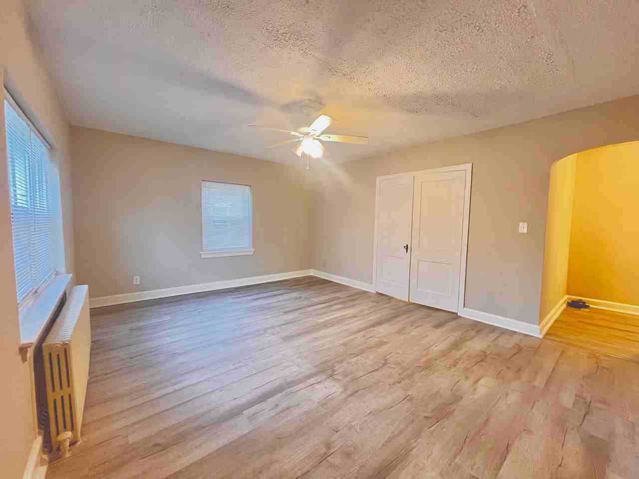 220 Allison St NW - Photo 5 of 18