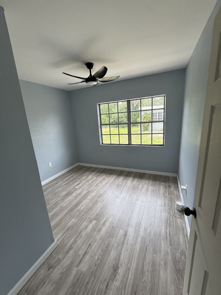 3408 E Dr Martin Luther King Jr Blvd - Photo 5 of 8