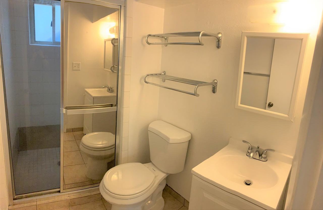 104 East St - Photo 7 of 14