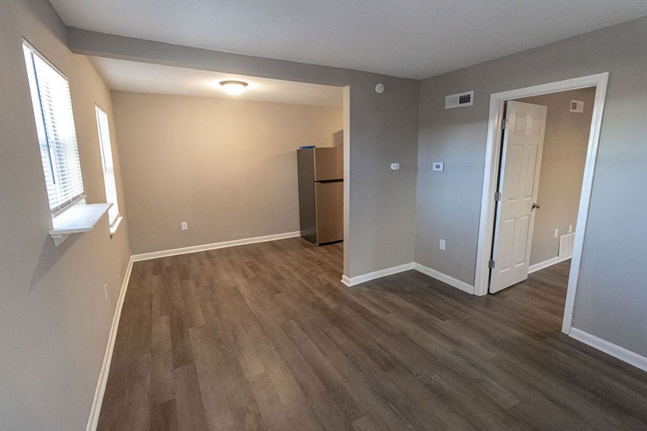 213 N Ann St #7 - Photo 5 of 18