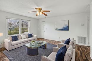 43 Hamburg - Photo 1 of 1