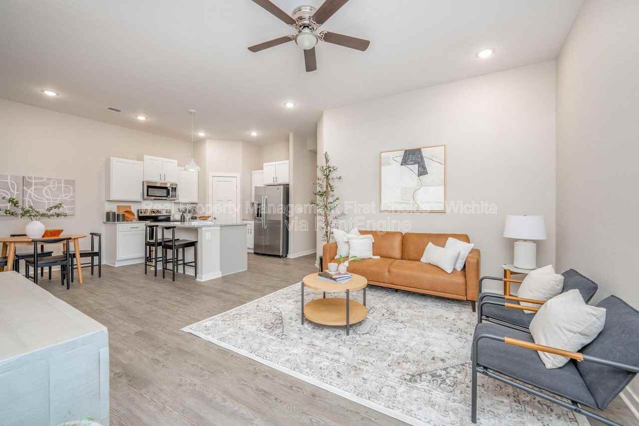 3421 W 45th St S - Photo 7 of 30