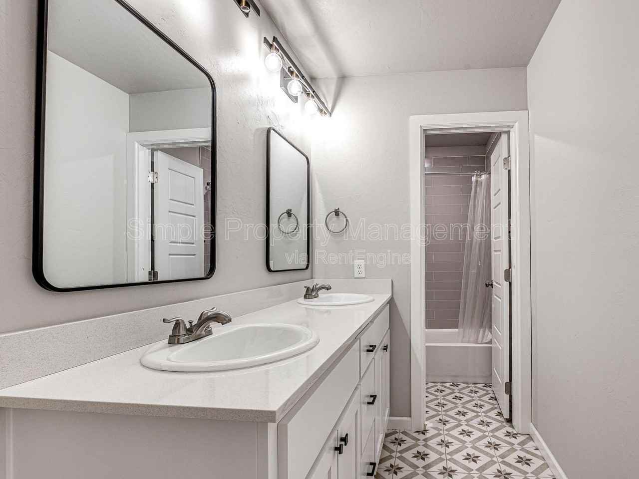 400 Fallview Ct - Photo 6 of 24