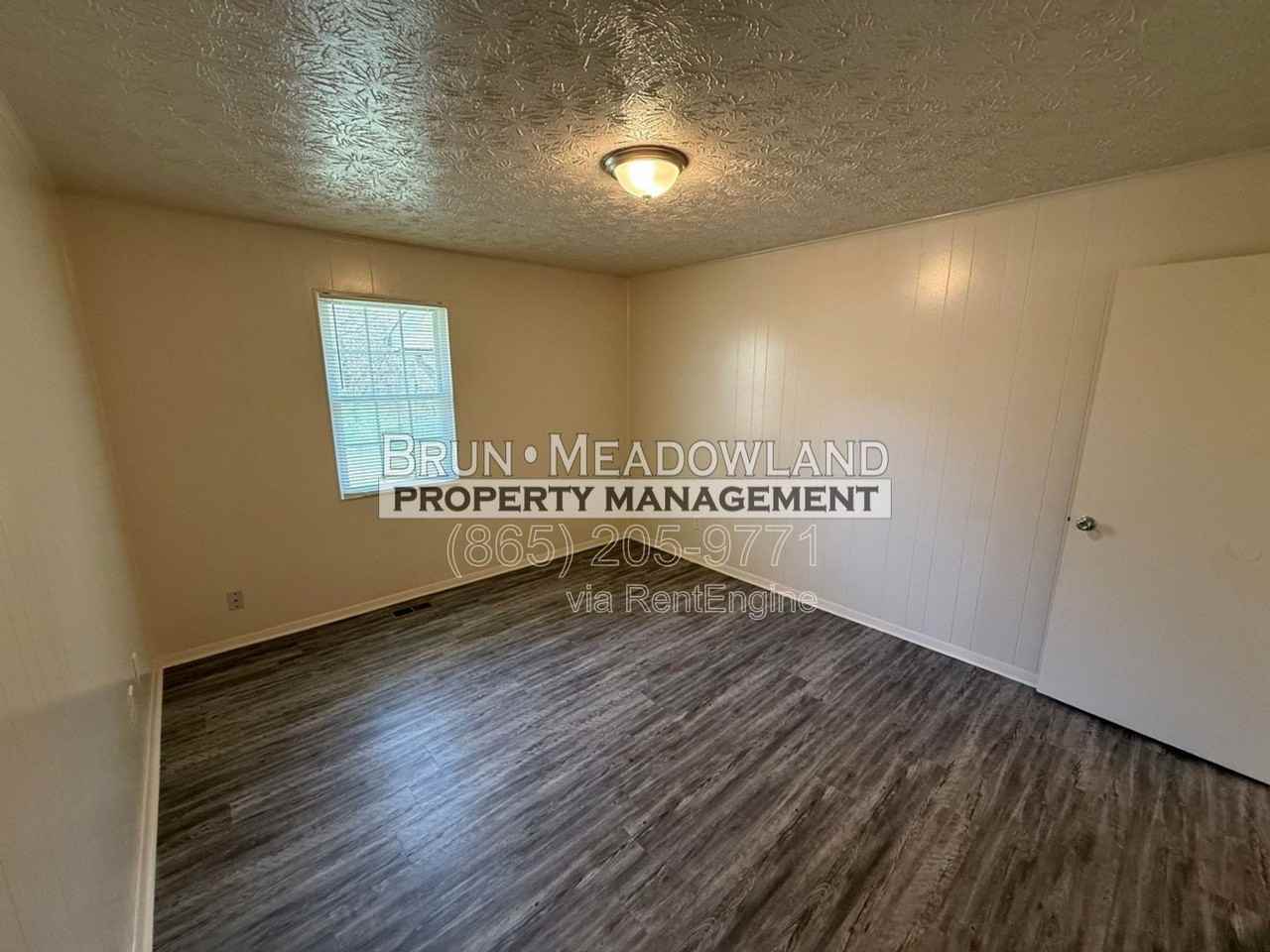 1930 Lovell Rd - Photo 6 of 37