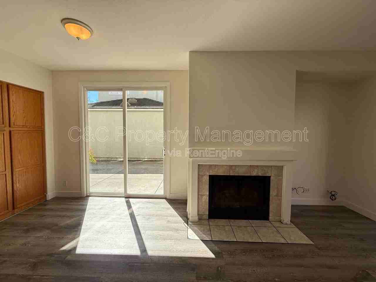 97 La Jolla St - Photo 4 of 16