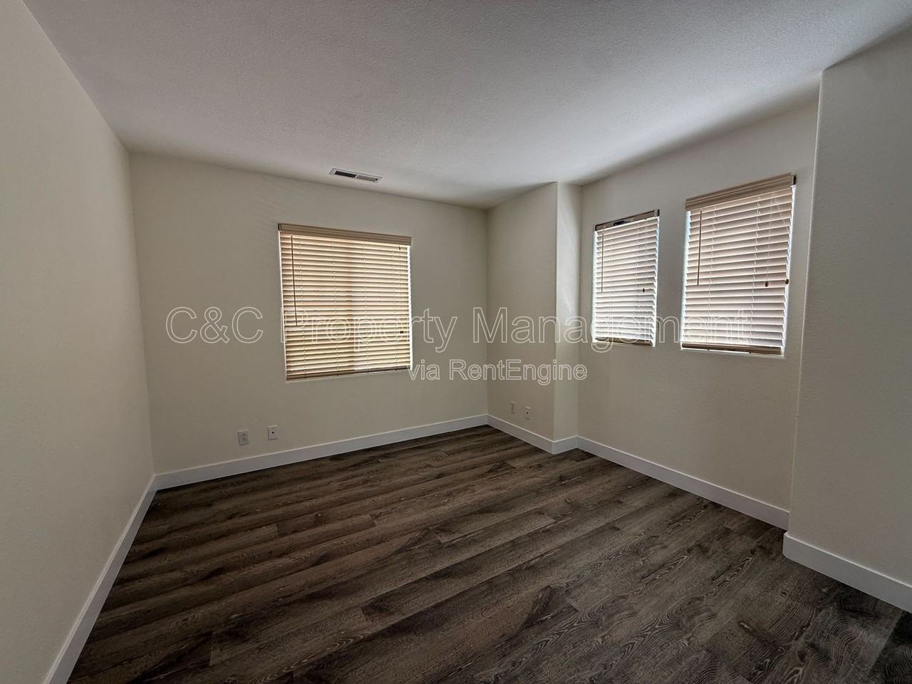 97 La Jolla St - Photo 5 of 16