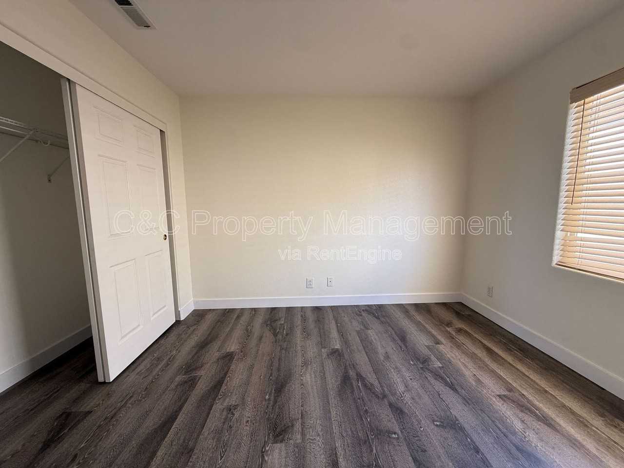 97 La Jolla St - Photo 6 of 16