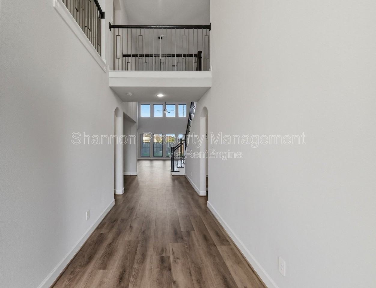 2030 Green Haven Ct - Photo 6 of 50