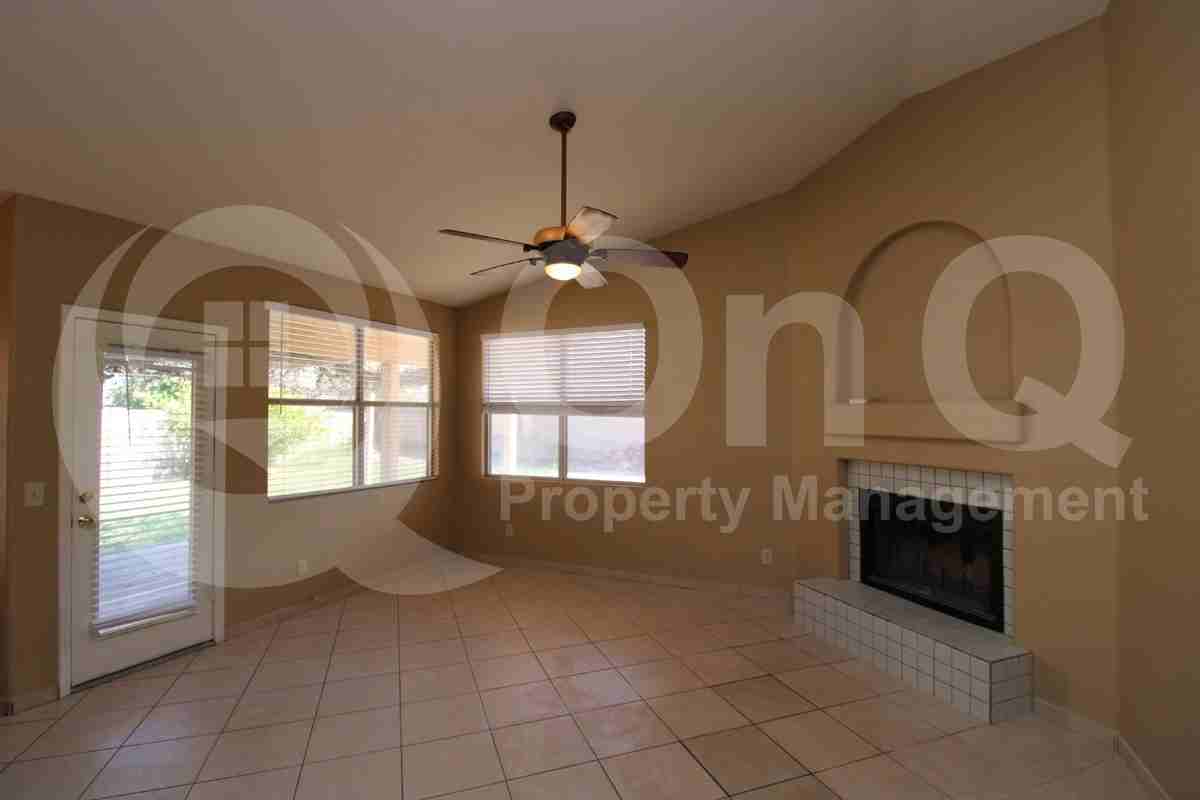 281 S Chippewa Pl - Photo 6 of 22