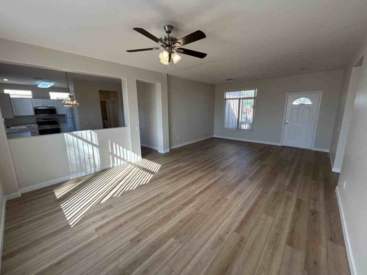 14759 W Gunsight Dr - Photo 3 of 17