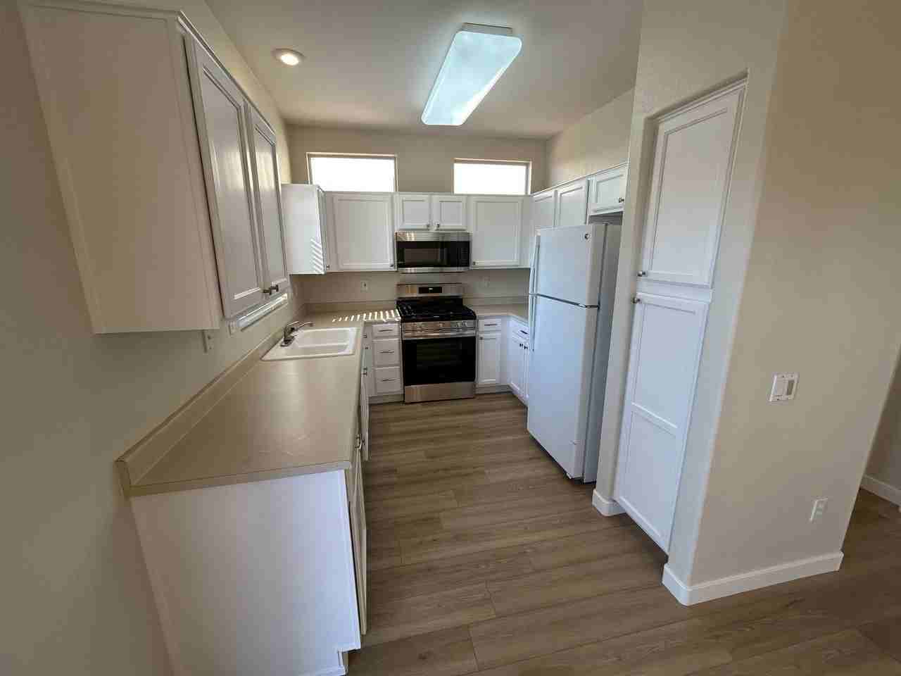 14759 W Gunsight Dr - Photo 4 of 17