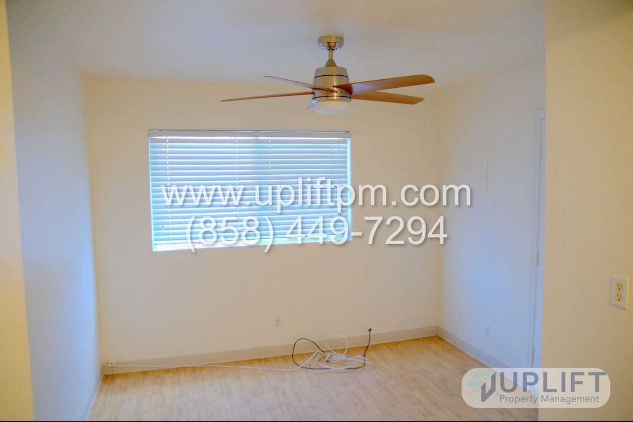 3614 Ocean Front Walk - Photo 5 of 10