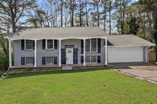 4410 Carrollwood Dr - Photo 1 of 1