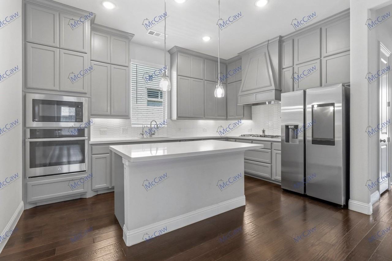 8451 Bronzegate Trl - Photo 5 of 21