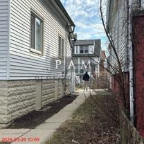 2442 N Bremen St - Photo 1 of 1