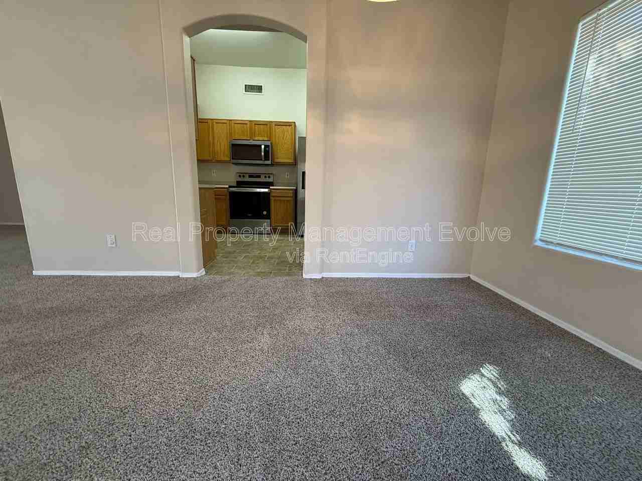 3454 E Juanita Ave - Photo 7 of 28