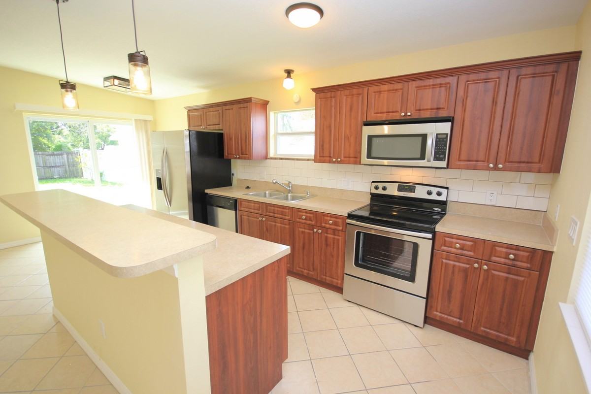 4106 W North B St - Photo 3 of 13