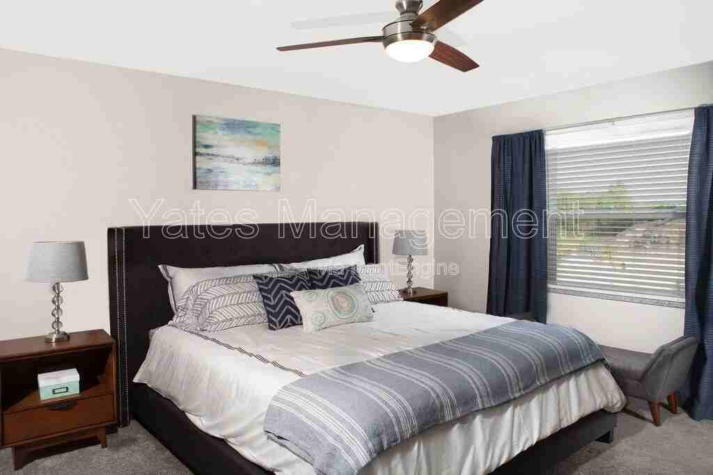 220 Potomac Dr #6 - Photo 4 of 18