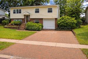 featured image of 321 Appling Ln