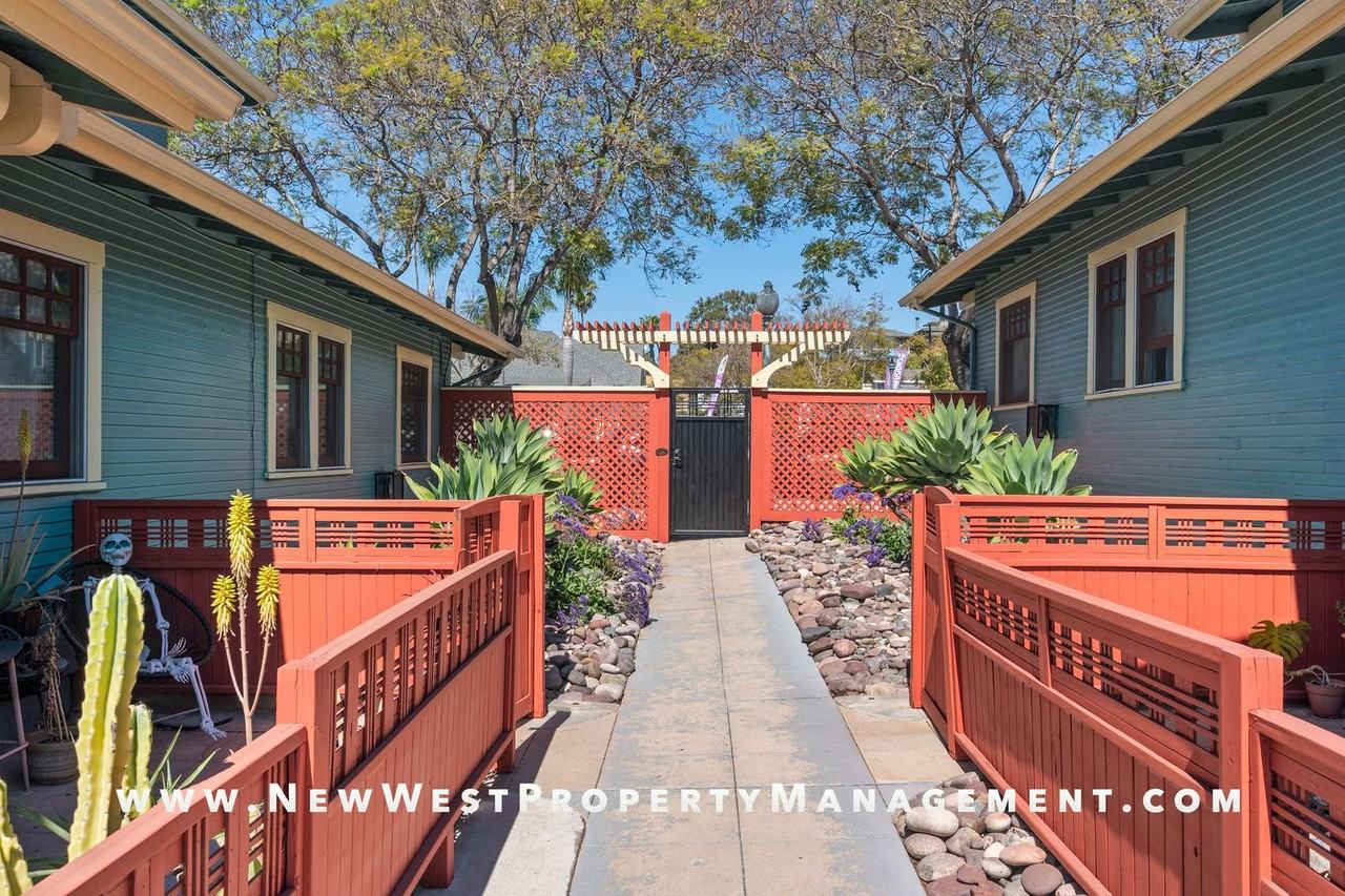 2419 Market St - Photo 4 of 30