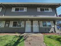 1635 Nw Division St #1 - Photo 1 of 1