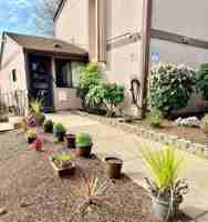featured image of 190 Boone Rd Se
