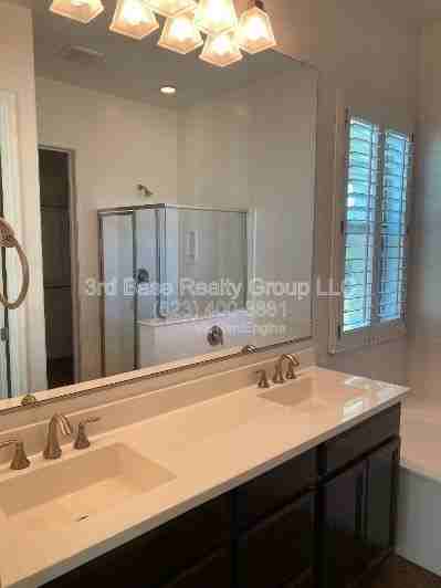 20465 W Ridge Rd - Photo 2 of 12