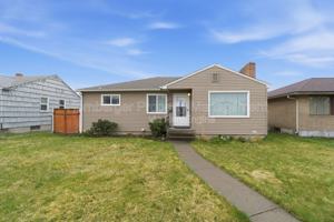 featured image of 612 E Walton Ave