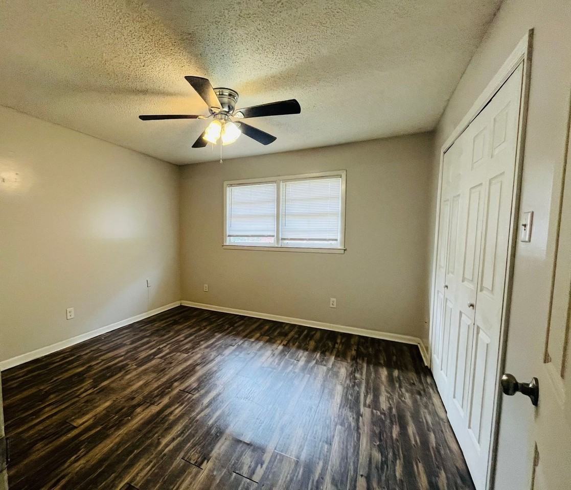 131 Wall St #114 - Photo 4 of 10