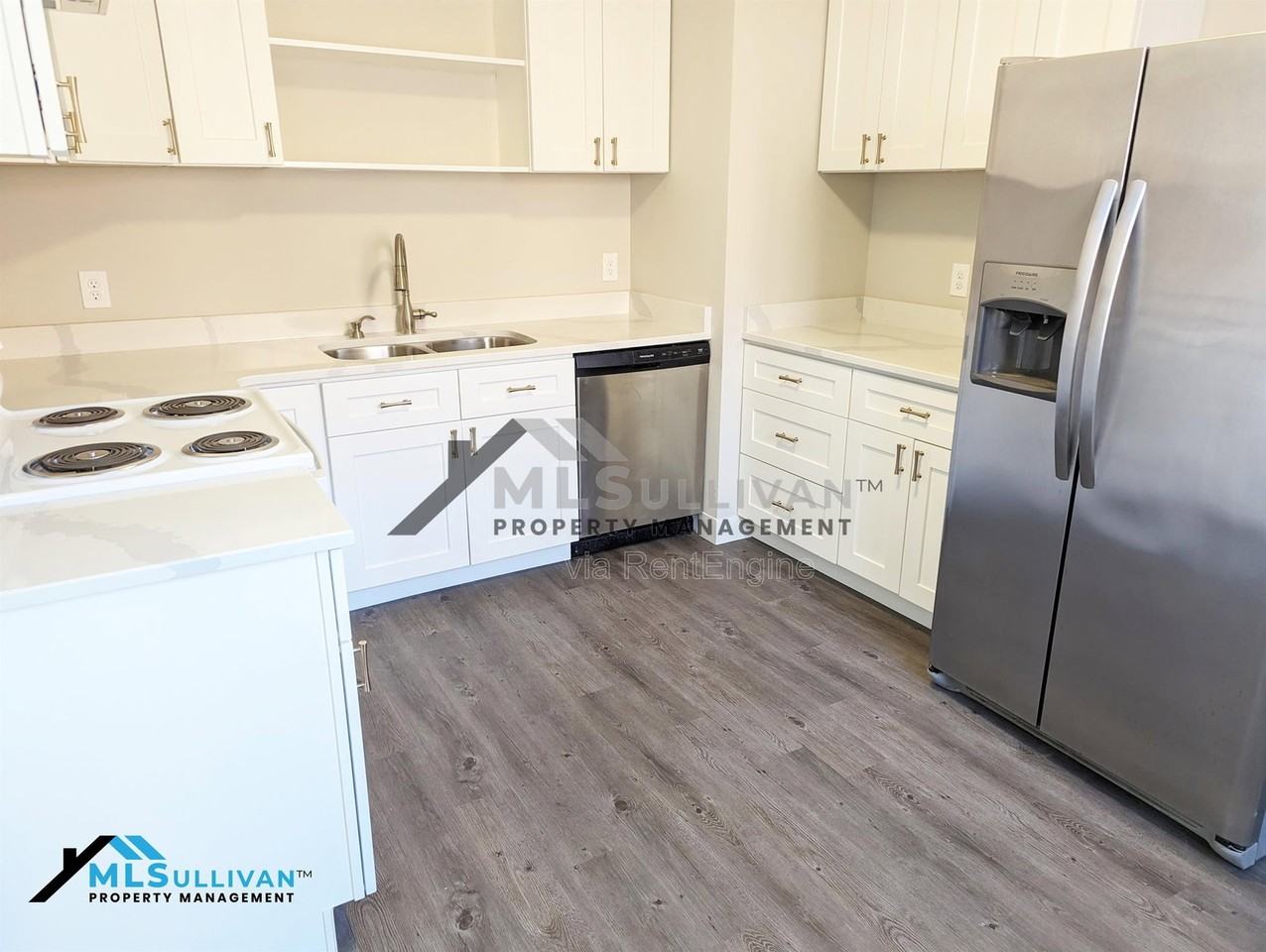 2414 Albany St - Photo 6 of 14