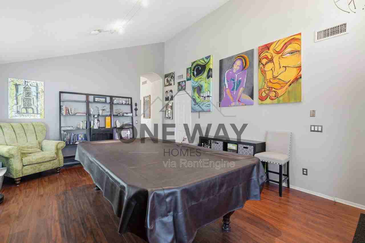 1307 E Century Ave - Photo 7 of 45