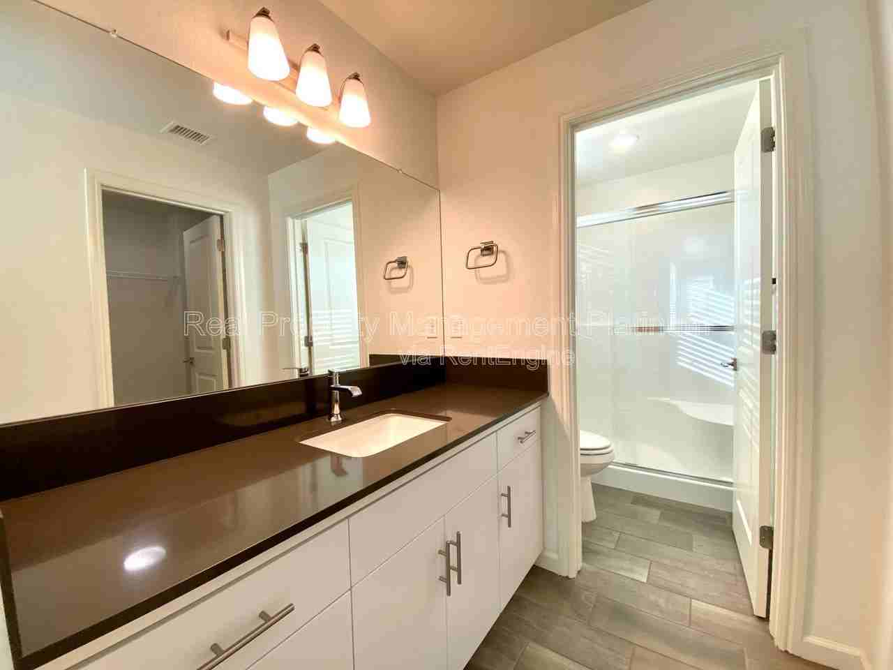 730 N Bliss Ln - Photo 5 of 41