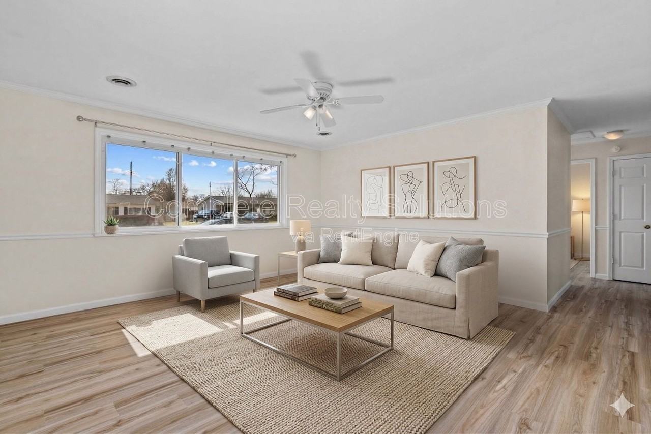 1405 Flicker Dr - Photo 3 of 29